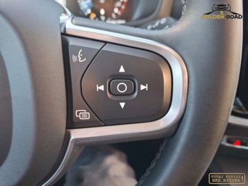 Volvo V60 II  2022 Volvo V60 2,0 B3 mild hybrid 163KM panorama navi elektryka led hak alu opl, zdjęcie 16