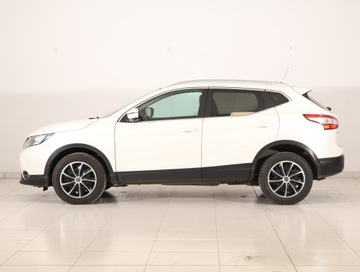 Nissan Qashqai II Crossover 1.6 dCi 130KM 2015 Nissan Qashqai 1.6 dCi, 4X4, Skóra, Navi, Klima, zdjęcie 2
