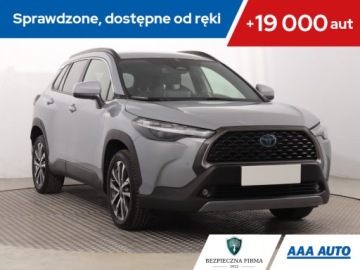Toyota Corolla Verso AR10 2022 Toyota Corolla Cross 2.0 Hybrid 2WD, Salon Polska
