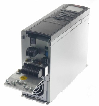 DANFOSS VLT 131B1232 FC-301PK37T4E20H1BN
