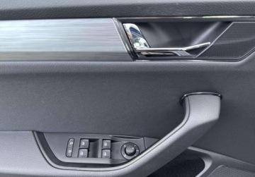 Skoda Superb III Kombi Facelifting 1.5 TSI 150KM 2020 Skoda Superb SalonPL 1.5TSI 150KM Ambition DSG Matrix El.Klapa SmartLink A, zdjęcie 17