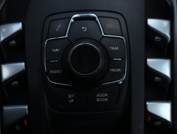 DS 5 Hatchback (Citroen) 2.0 HDi Hybrid4 200KM 2012 Citroen DS5 Hybrid4 Airdream, 197 KM, 4X4, zdjęcie 17