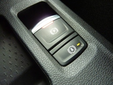 Renault Captur II 2022 Renault Captur INTENS*1.6 E-TECH, zdjęcie 32