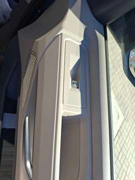 Volkswagen Multivan T7 Van L1 2.0 TDI 150KM 2025 Volkswagen Multivan Family 2.0 TDI 150 KM L2, zdjęcie 26