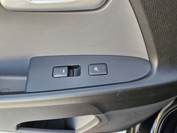 Kia Sportage III SUV 2.0 DOHC 163KM 2011 Kia Sportage Sliczna 2.0 benzyna 163KM bezwypadkowa automat ful opcja 2.0, zdjęcie 24