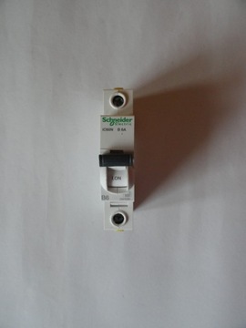 Wyłącznik nadprądowy Schneider Electric iC60N B 6A B6