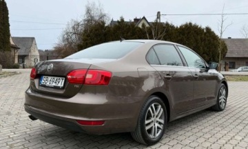 Volkswagen Jetta VI Sedan 1.4 TSI 122KM 2012 Volkswagen Jetta Volkswagen Jetta 1.4 TSI Highline Perfectline DSG 1.4, zdjęcie 10