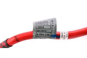 BMW Z4 E85 PŘÍVOD KABEL AKUMULÁTORU