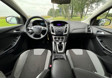 Ford Focus III Kombi 1.6 Duratec 125KM 2012 Ford Focus Zadbany 1.6 Benzyna 125KM, zdjęcie 19