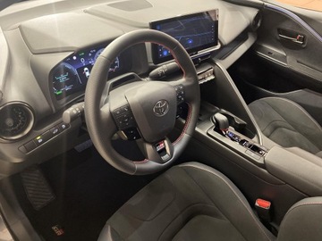 Toyota C-HR II SUV 2.0 Hybrid Dynamic Force 197KM 2024 Toyota C-HR 2.0 Hybrid GR Sport Toyota C-HR 2.0 GR, zdjęcie 9