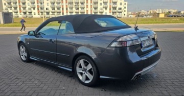 Saab 9-3 II SportSedan 1.9 TiDS 150KM 2009 Saab 9-3 Kabrio CABRIO 1.9 d skora siedzwnia podgrzewane 1.9 Diesel 150KM, zdjęcie 10