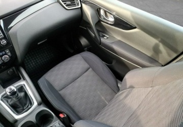 Nissan Qashqai II Crossover 1.2 DIG-T 115KM 2014 Nissan Qashqai Nissan Qashqai Zadbany Po Duzym Serwisie Tekna Benzyna, zdjęcie 18