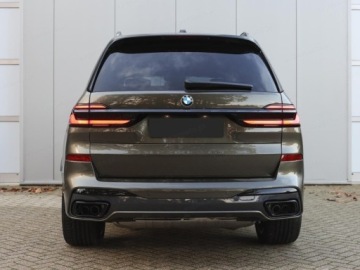 BMW X7 SUV Facelifting 3.0 40d 352KM 2026 xDrive40d Sport Suv 3.0 (352KM) 2026, zdjęcie 3