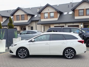 Toyota Auris II Touring Sports Facelifting 1.8 Hybrid 136KM 2017 Toyota Auris Prestige___1.8VVT-i 136KM Hybrid CVT Skora LED Navi Kamera Ke, zdjęcie 6
