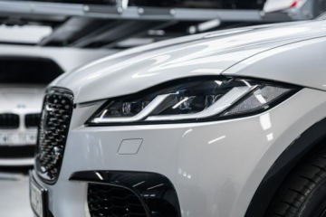 Jaguar F-Pace SVR Facelifting 5.0P V8 550KM 2022 Jaguar F-PACE SVR 5.0 V8 Supercharged 550 KM. FV23, zdjęcie 11