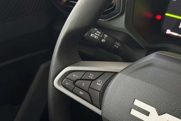 Dacia Bigster 1.2 TCe 140KM 2025 Dacia Bigster Od reki Multiview kamera Pakiet Zimowy Plus Pakiet PARKING, zdjęcie 9
