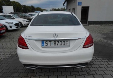 Mercedes Klasa C W205 Limuzyna 180 156KM 2014 Mercedes-Benz Klasa C Mercedes-Benz Klasa C W205 1.6 benzyna 157 KM I WLAS, zdjęcie 5