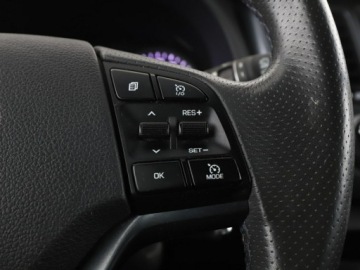Hyundai Tucson III SUV 1.6 GDI 132KM 2018 Hyundai Tucson navi kamera man ual pdc auto klima, zdjęcie 29