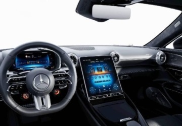 Mercedes AMG GT C192 2025 Mercedes-Benz AMG GT AMG GT 43 Coupe amg dynamic rocznik 2025 2.0 Benzyna, zdjęcie 2