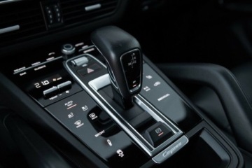 Porsche Cayenne III SUV 3.0 340KM 2019 Porsche Cayenne 3.0 Benzyna 340KM, zdjęcie 31