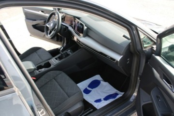 Volkswagen Golf VIII Hatchback 2.0 TDI SCR 115KM 2022 Volkswagen Golf LIFE Asystent Salon PL, zdjęcie 25