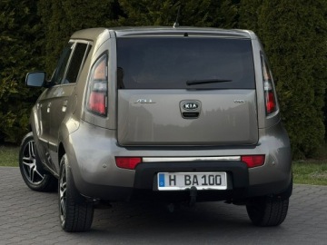 Kia Soul I Crossover 1.6 CRDI VGT 128KM 2009 Kia Soul I 1.6 CRDI Attract, zdjęcie 14