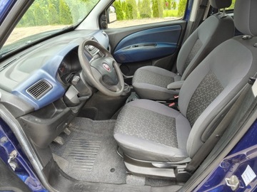 Fiat Doblo III Van 1.4 16v 95KM 2010 Osobowy / Benzyna / klimatyzacja, zdjęcie 4