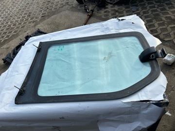 LAND CRUISER J95 5 D SKLO (OKNO) KAROSERIE PRAVÝ ZADNÍ