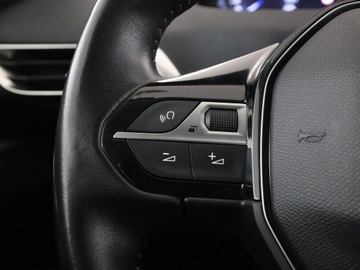 Peugeot 3008 II Crossover 1.2 PureTech 130KM 2019 Peugeot 3008 Active Business navi kamera virtual, zdjęcie 33