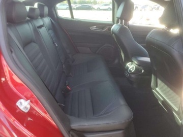 Alfa Romeo Giulia II 2024 Alfa Romeo Giulia Quadrifoglio 2024 2.9l 2.9 Benzyna 505KM, zdjęcie 10