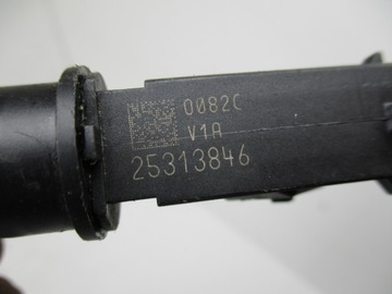 CORSA ASTRA MERIVA 1,4 16V VSTŘIKOVACÍ TRYSKA VSTŘIKOVAČE PALIVA 25313846