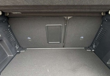 Peugeot 3008 II Crossover Facelifting  1.2 PureTech 130KM 2023 Peugeot 3008 Pormocja Noworoczna 1.2 PureTech 130KM GT AT8 FV 23 1.2 130KM, zdjęcie 9