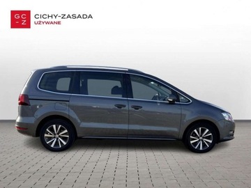 Volkswagen Sharan II Van Facelifting 1.4 TSI 150KM 2021 Volkswagen Sharan Highline Panorama Hak Tempomat ACC 7os Serwis ASO, zdjęcie 5
