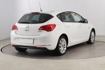 Opel Astra J Hatchback 5d 1.4 Turbo ECOTEC 140KM 2012 Opel Astra 1.4 T, Klima, Klimatronic, Tempomat, zdjęcie 4