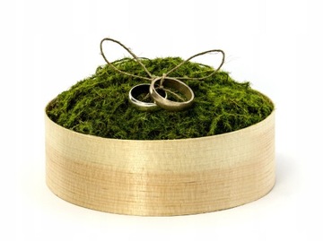 ДЕРЕВЯННАЯ ШКАТУЛКА СО МХОМ ДЛЯ ОБРУЧАЛЬНЫХ КОЛЬЦ