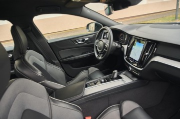 Volvo S60 III 2022 R-DESIGN__ 5 SZTUK W OFERCIE, zdjęcie 31