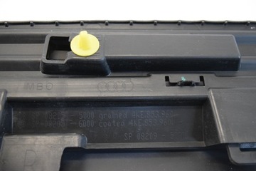 AUDI E-TRON 4KE LIŠTA DVEŘE PRAVÝ PŘEDNÍ