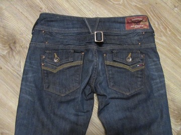TOMMY HILFIGER damskie jeansy slim W28 L32 / S