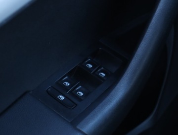 Skoda Octavia III Liftback Facelifting 1.4 TSI 150KM 2017 Skoda Octavia 1.4 TSI, Salon Polska, Klima, zdjęcie 16