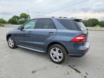 Mercedes Klasa M W166 2015 Mercedes-Benz ML 350 4matic 2015 3.5 Benzyna 302KM, zdjęcie 1