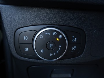 Ford Focus IV Kombi 1.0 EcoBoost 125KM 2019 Ford Focus 1.0 EcoBoost, Salon Polska, zdjęcie 17