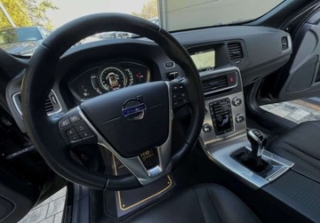 Volvo V60 I Kombi Facelifting 2.0 T3 DRIVE-E 152KM 2016 Volvo V60 T3 152KM SKORA BEZWYPADKOWY navi MANUAL gwarancja 2.0, zdjęcie 27