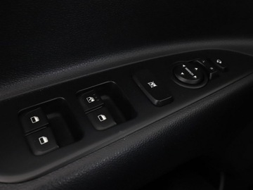 Kia Rio IV Hatchback 5d 1.2 DOHC 84KM 2018 Kia Rio Dream Team navi kamera grzane fotele+kier., zdjęcie 33