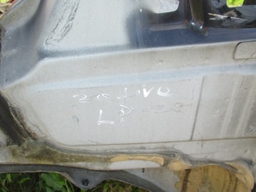 ПЕРЕДНЯЯ ЧЕТВЕРТЬ ЛЕВАЯ OPEL ZAFIRA B