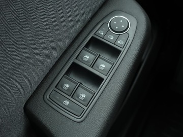 Renault Clio V Hatchback 5d Facelifting 1.0 TCe 90KM 2024 Renault Clio 1.0 TCe, Salon Polska, 1. Właściciel, zdjęcie 16