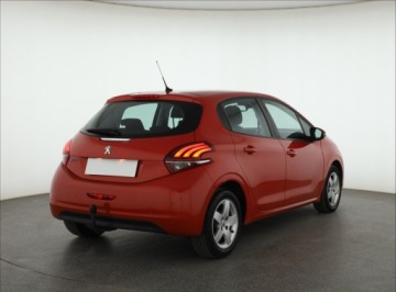 Peugeot 208 I Hatchback 5d Facelifting 1.2 PureTech 82KM 2015 Peugeot 208 1.2 PureTech, Klima, Tempomat, zdjęcie 4