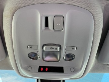 Peugeot 308 II SW Facelifting 1.5 BlueHDI 130KM 2019 Peugeot 308 SW 1.5 130KM 2019r homologacja na ciężarowy, zdjęcie 10