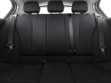 BMW Seria 1 F20-F21 2018 BMW 118 Automat, Czujniki, Aut.klima, Navi,, zdjęcie 17