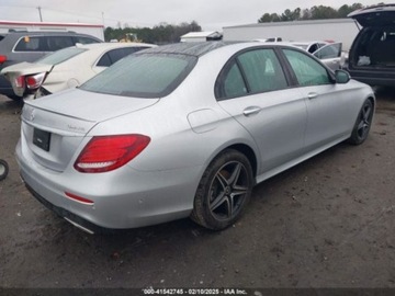 Mercedes Klasa E W213 2020 Mercedes-Benz Klasa E E 350 4matic 2.0 Benzyna 255KM, zdjęcie 7