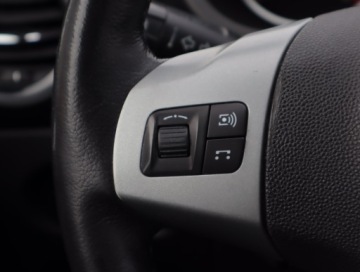 Opel Corsa D Hatchback 1.4 Twinport ECOTEC 100KM 2011 Opel Corsa 1.4, Klima, Tempomat, zdjęcie 18